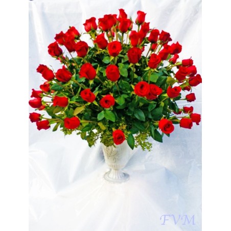 Arreglo redondo con 150 rosas rojas | Impacto floral elegante