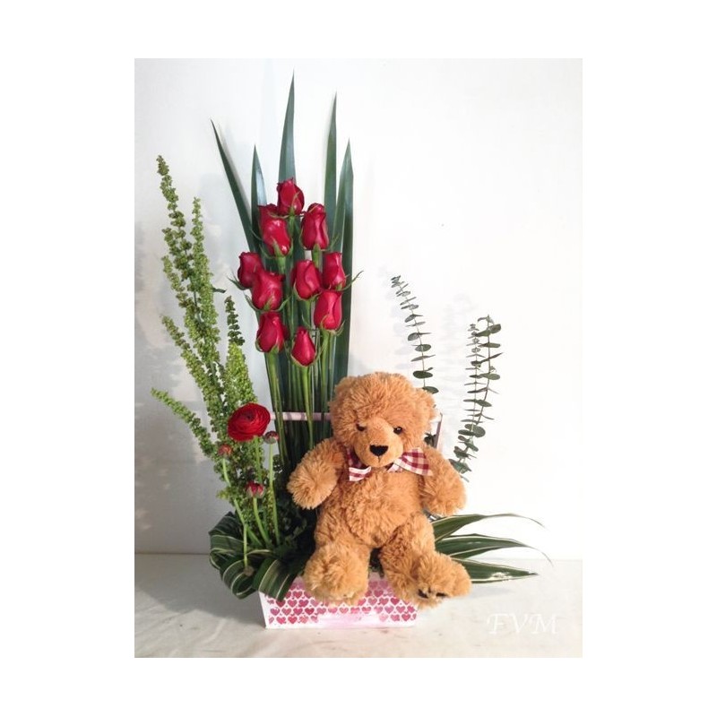 12 rosas rojas con peluche | Florería Versalles