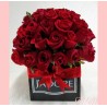 Caja con 100 rosas rojas | Florería Versalles CDMX